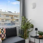 Renovated Center Within Walking Distance *