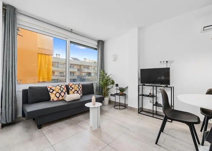 Renovated Center Within Walking Distance * マルベーリャ
