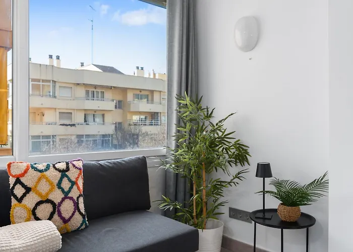 Renovated Center Within Walking Distance *