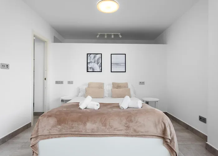 Apartmán Renovated Center Within Walking Distance